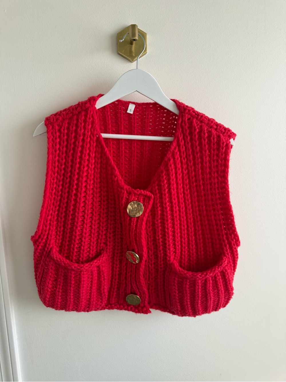 Red Chunky Knit Cropped Vest with Gold Buttons